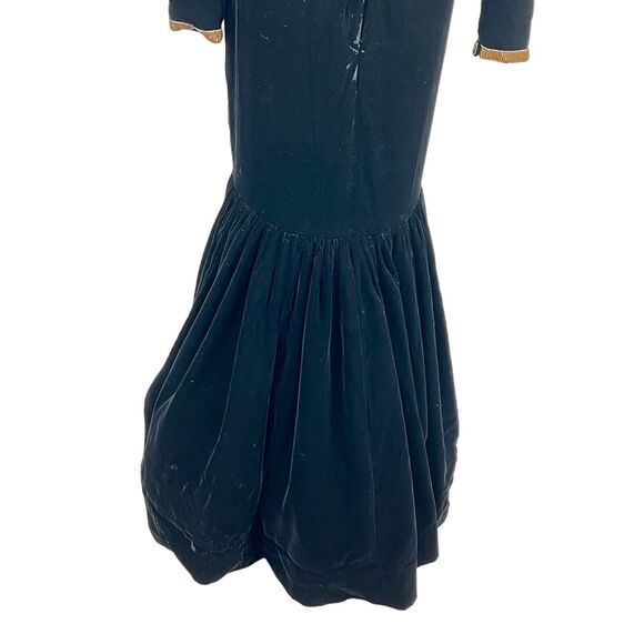 Vintage Victor Costa Black Velvet Heavily Beaded Evening Gown Bustle Back Sz 4 - Picture 11 of 16